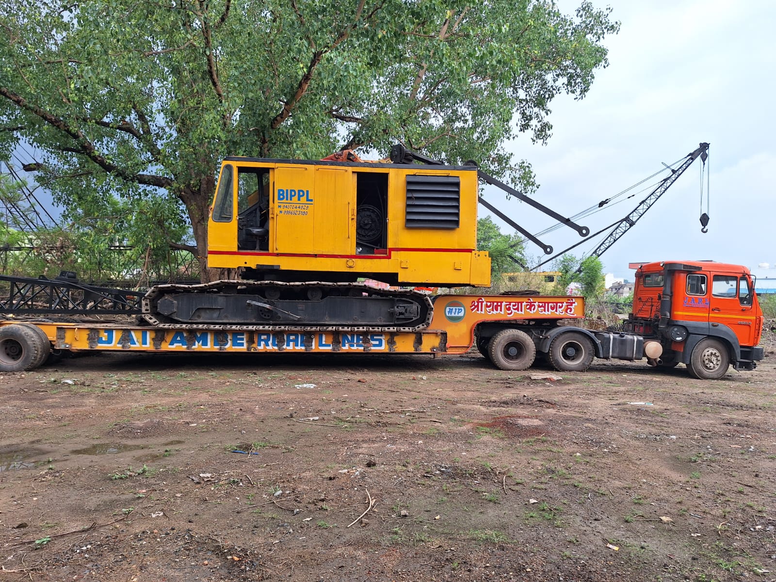 Jai Ambe Roadlines trailer on job